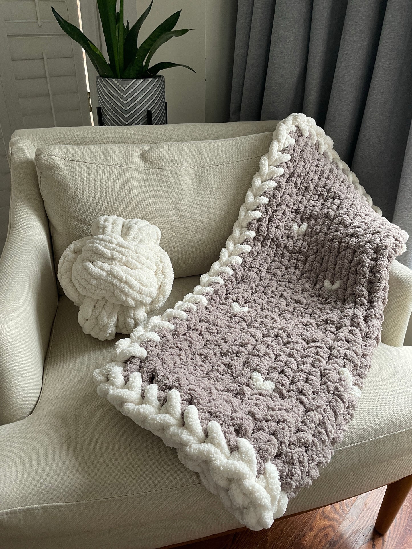 Healing Hand knit , Chunky Knit Baby Blankets - Taupe Grey with White hearts and a White edge