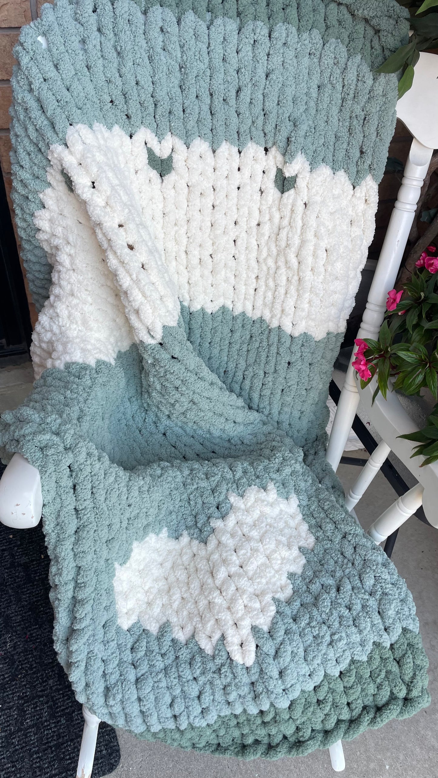 Healing Hand, Chunky Knit Blankets - The Elphaba Heart Blanket