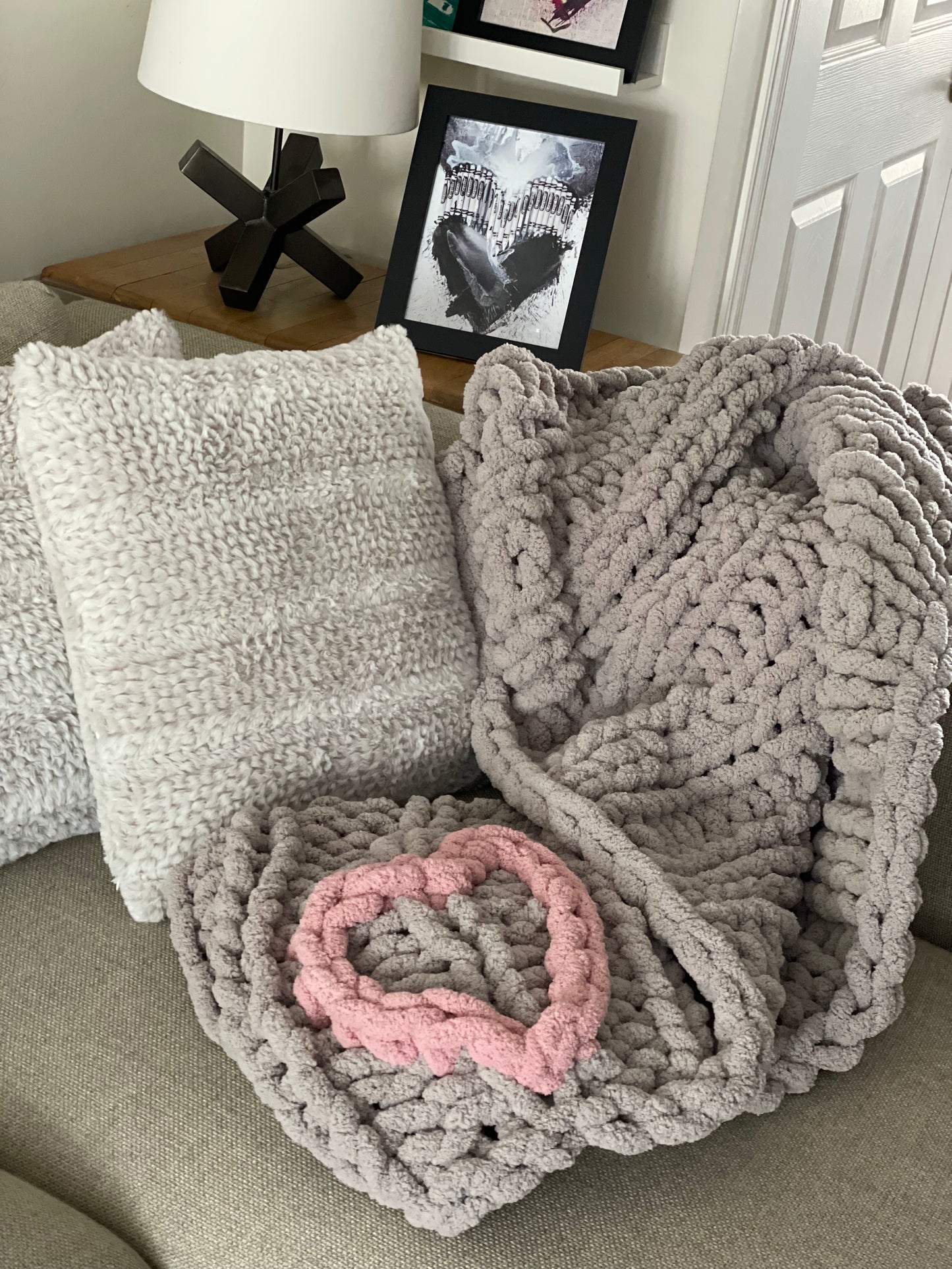 Healing Hand, Chunky Knit Blanket Light Grey with Soft Pink Heart - double sided heart design