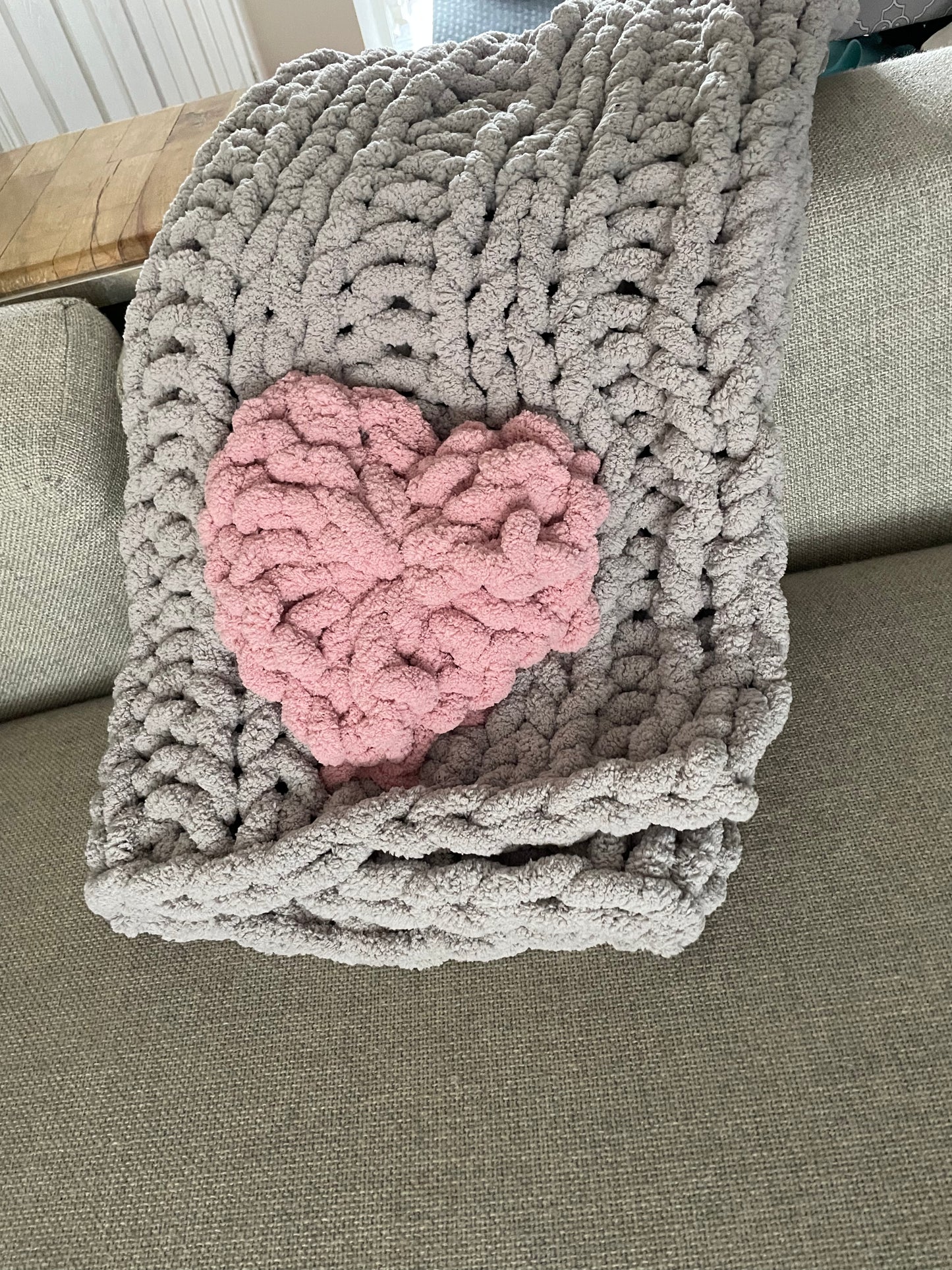 Healing Hand, Chunky Knit Blanket Light Grey with Soft Pink Heart - double sided heart design