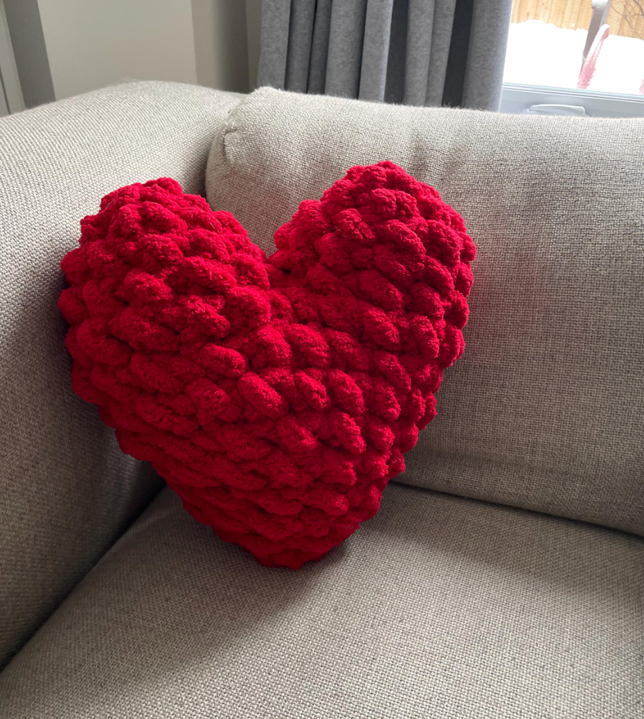 HANDCROCHET PATTERN ~ Valentine's Day Heart Pillow ~ Chunky Chenille ~ Off By Heart Design ~ DIY