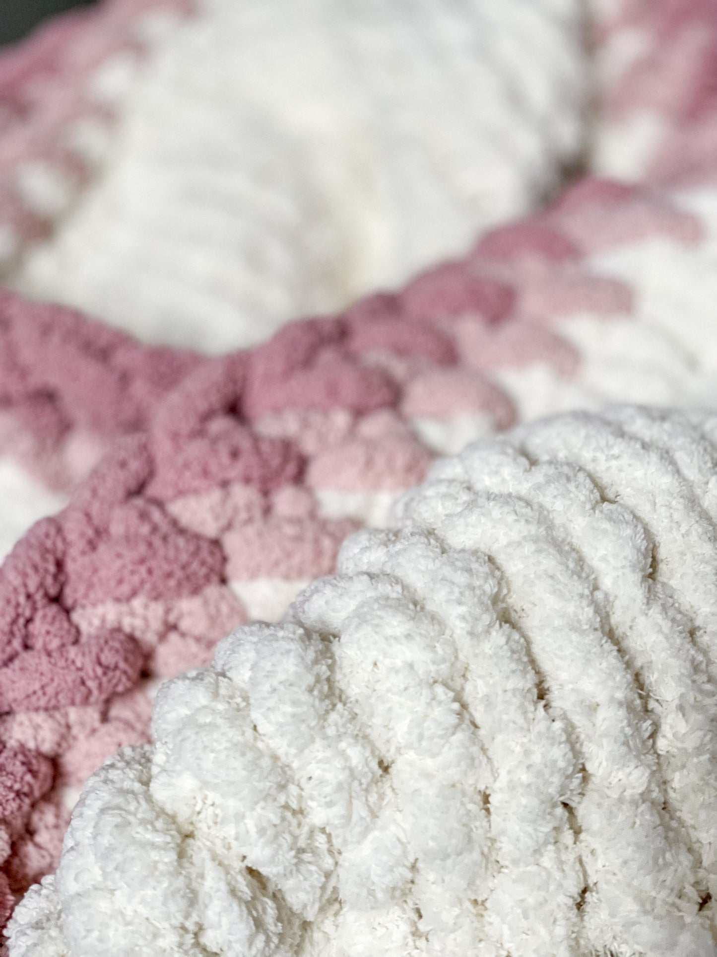 Healing Hand, Chunky Knit Baby Blankets - White with Two-Tone Pink Edge