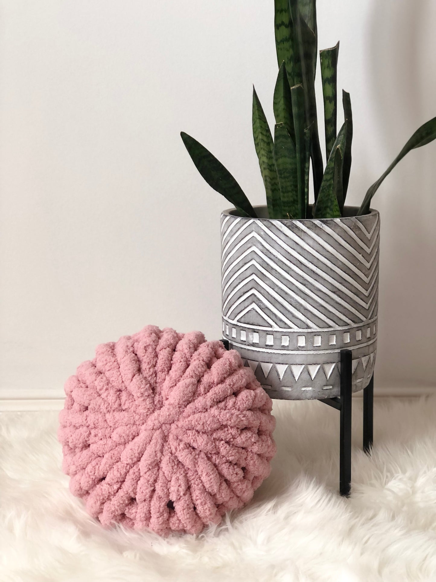 COMBO 11” & 13" Blush Pink  Chunky Knit Circle Throw Pillow