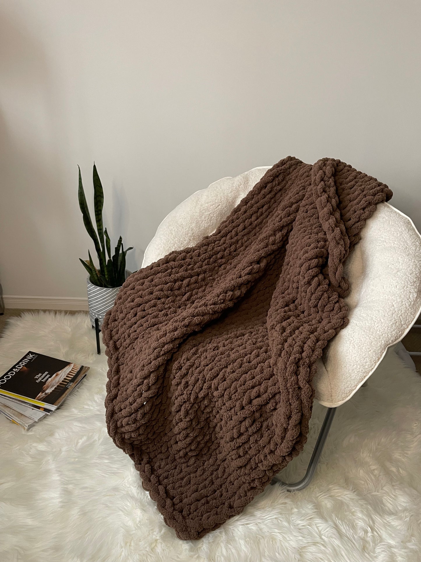 Healing Hand, Chunky Knit Blankets Chocolate Brown