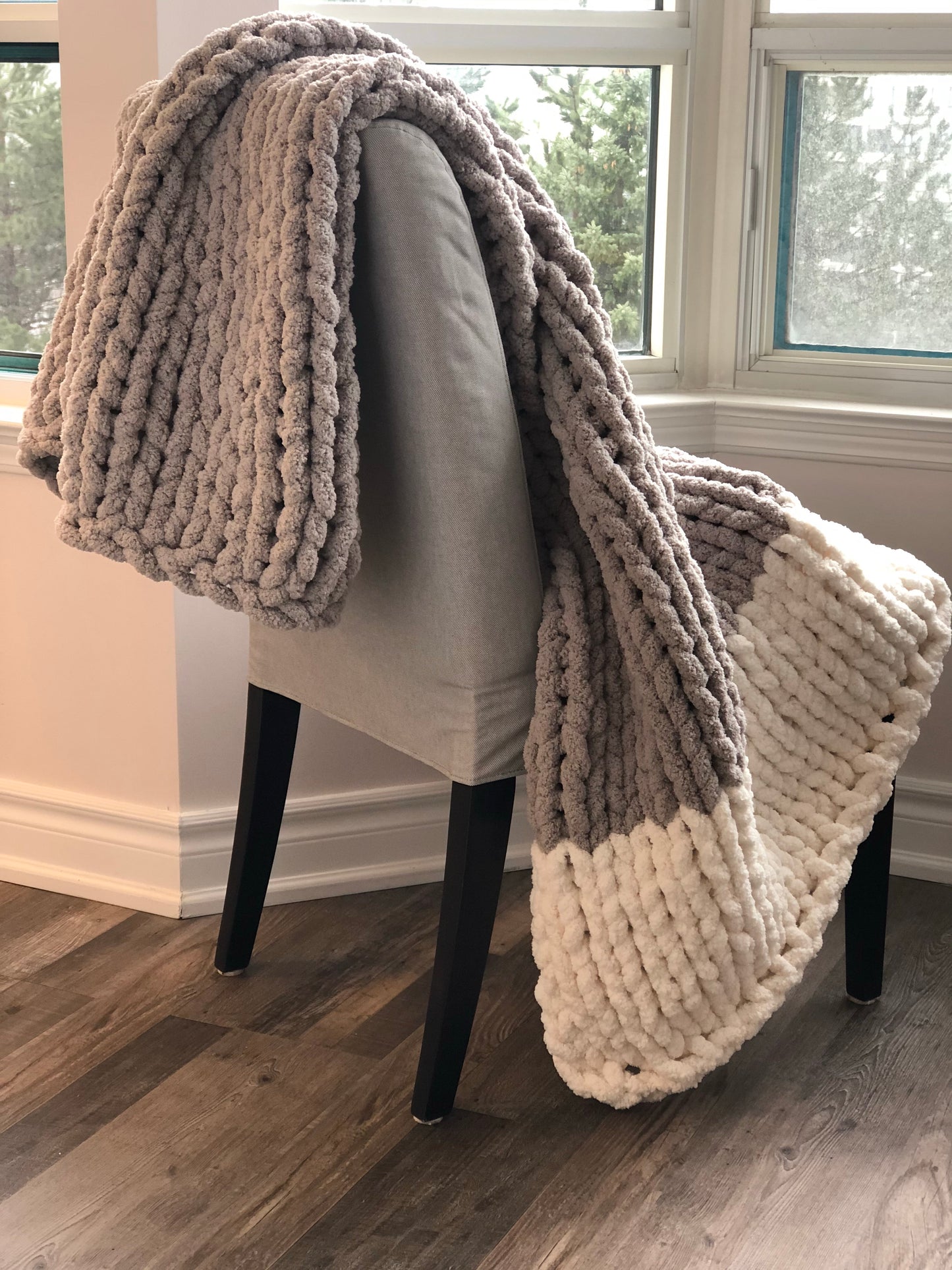 Healing Hand, Chunky Knit Blankets Light Grey with One White on one side